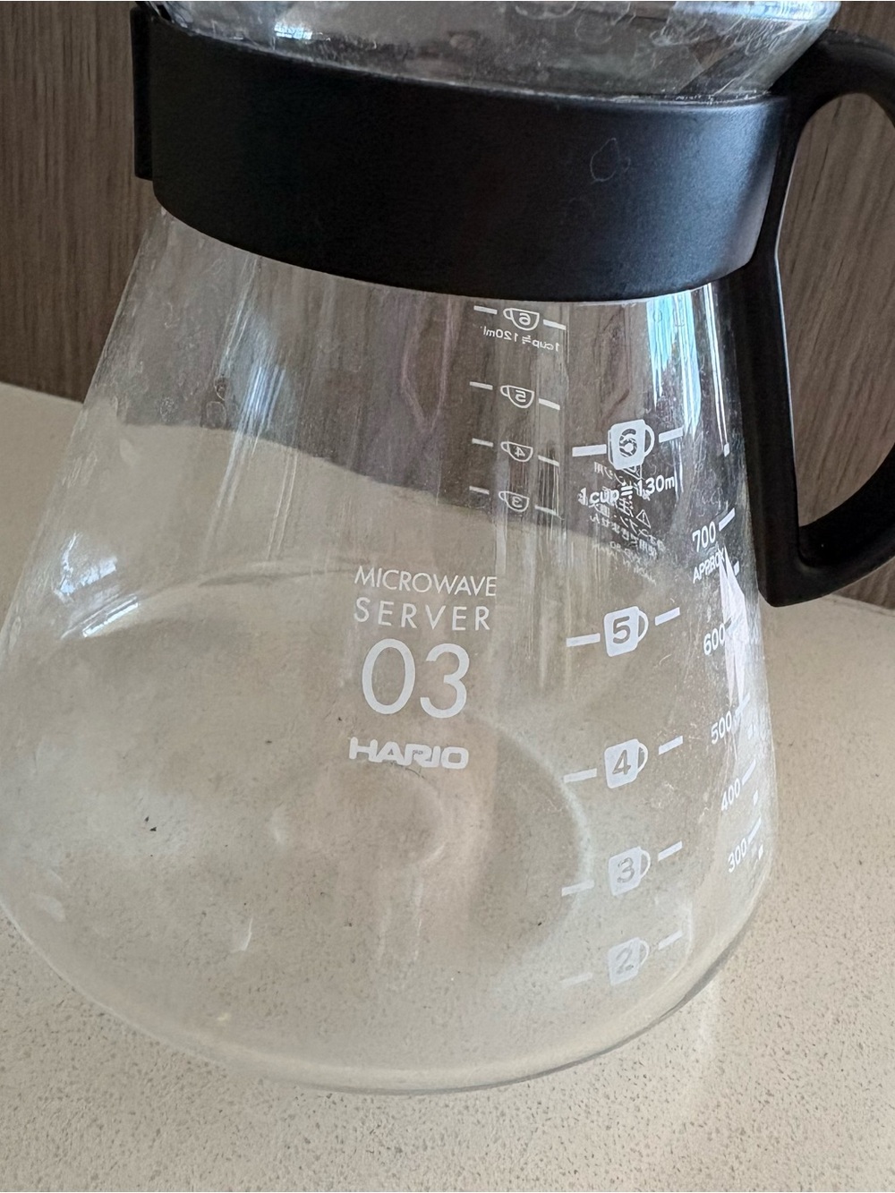 HARIO Clear Glass Coffee Server with Black Handle - Picture 2 of 9